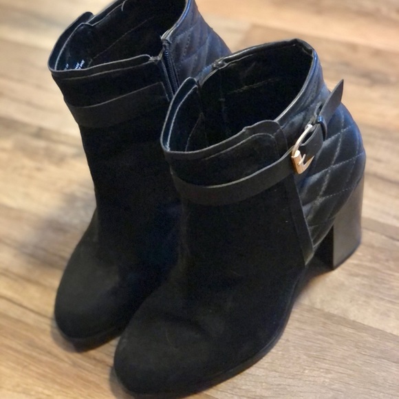 Black Faux Suede & Leather Quilted Heel Booties - Picture 4 of 6